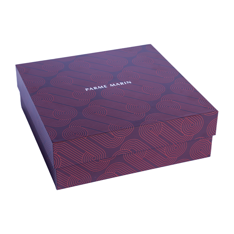 Luxury sturdy cardboard lid and base box for clothing brand 